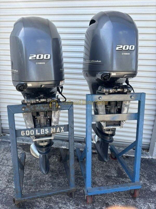 Used 20017 Pair Yamaha 200HP Four Stroke Outboard Motor - Image 6