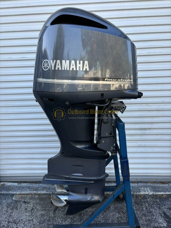 2019 Used Yamaha Four Stroke 300HP 300 HP Outboard Motor - Image 2