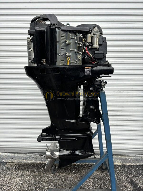 2020 Used Suzuki Four Stroke 300HP 300 HP Outboard Motor - Image 3