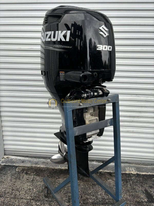 2020 Used Suzuki Four Stroke 300HP 300 HP Outboard Motor - Image 4