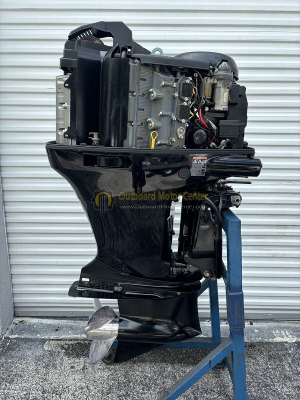 2020 Used Suzuki Four Stroke 300HP 300 HP Outboard Motor - Image 5